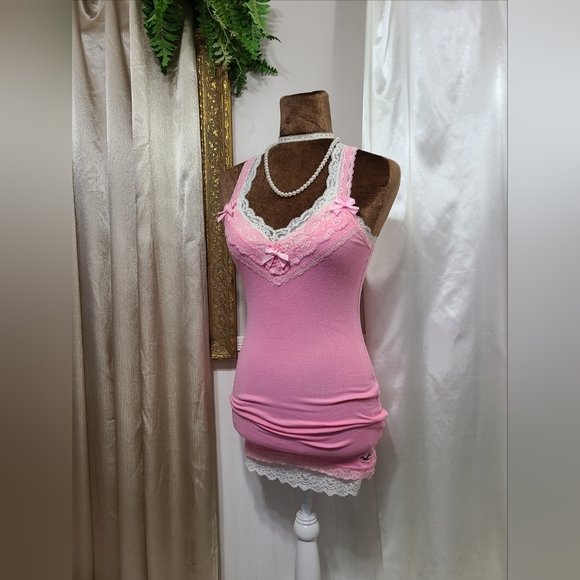 ♡ Y2K ♡ Hollister Baby Pink Lace Cami Satin Bow Coquette Tank Top - Picture 2 of 11